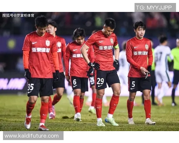 辽宁开新迎战长春亚泰争夺中超积分榜关键战役的胜利与荣耀