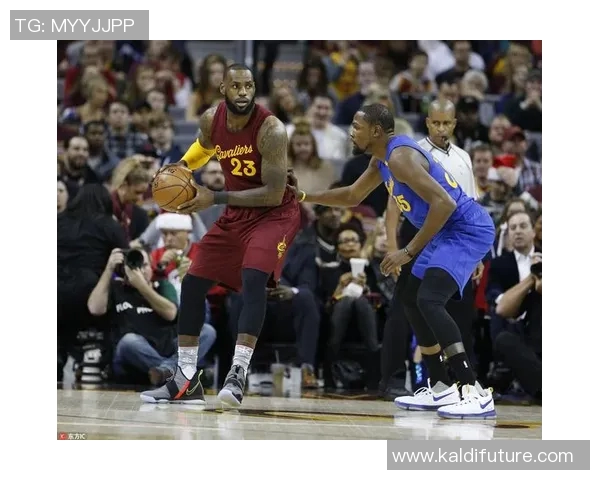 骑士与雷霆对决大比分分析揭示双方实力差距与战术布局